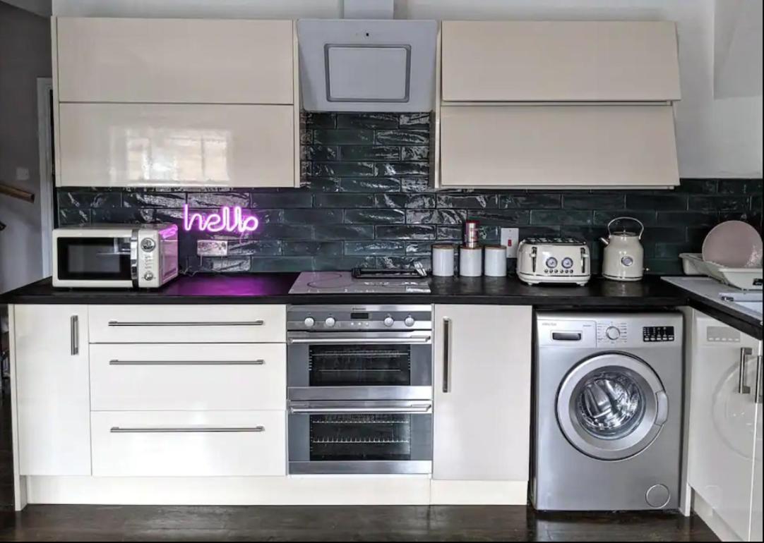 Apartamento Folka Rocks Folkestone Exterior foto