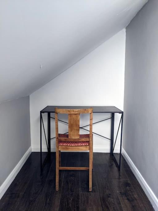 Apartamento Folka Rocks Folkestone Exterior foto